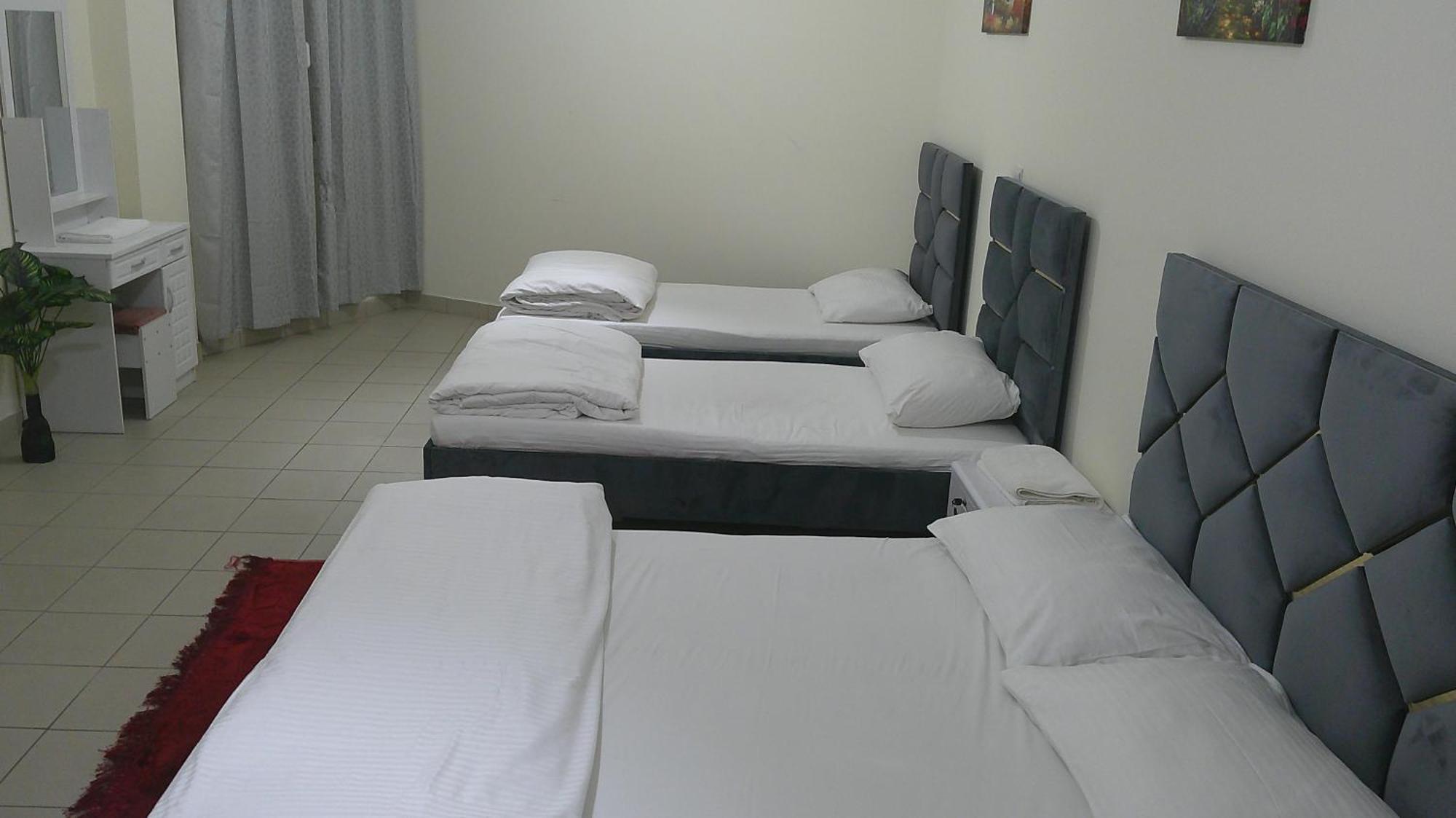Ruby Star Hostel Dubai F2 Exterior foto